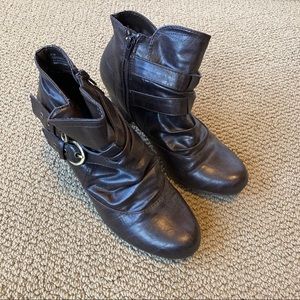 Brown short heeled boots